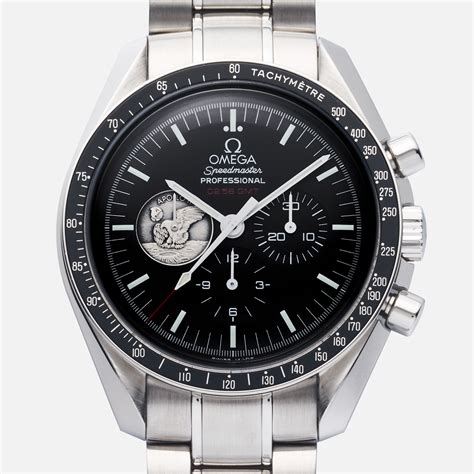 speedmaster apollo 11 subdial.